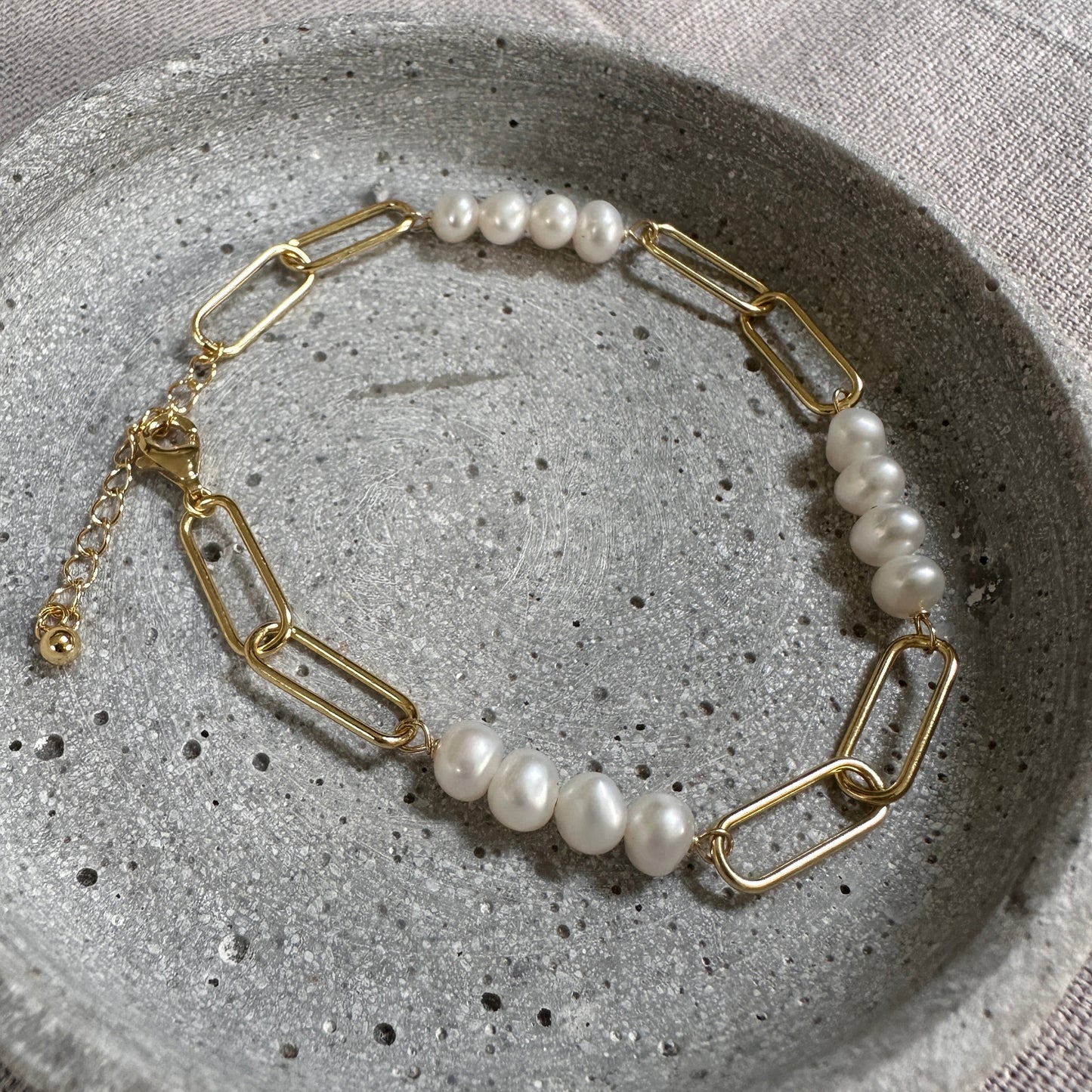 Statement Freshwater Pearl Bracelet