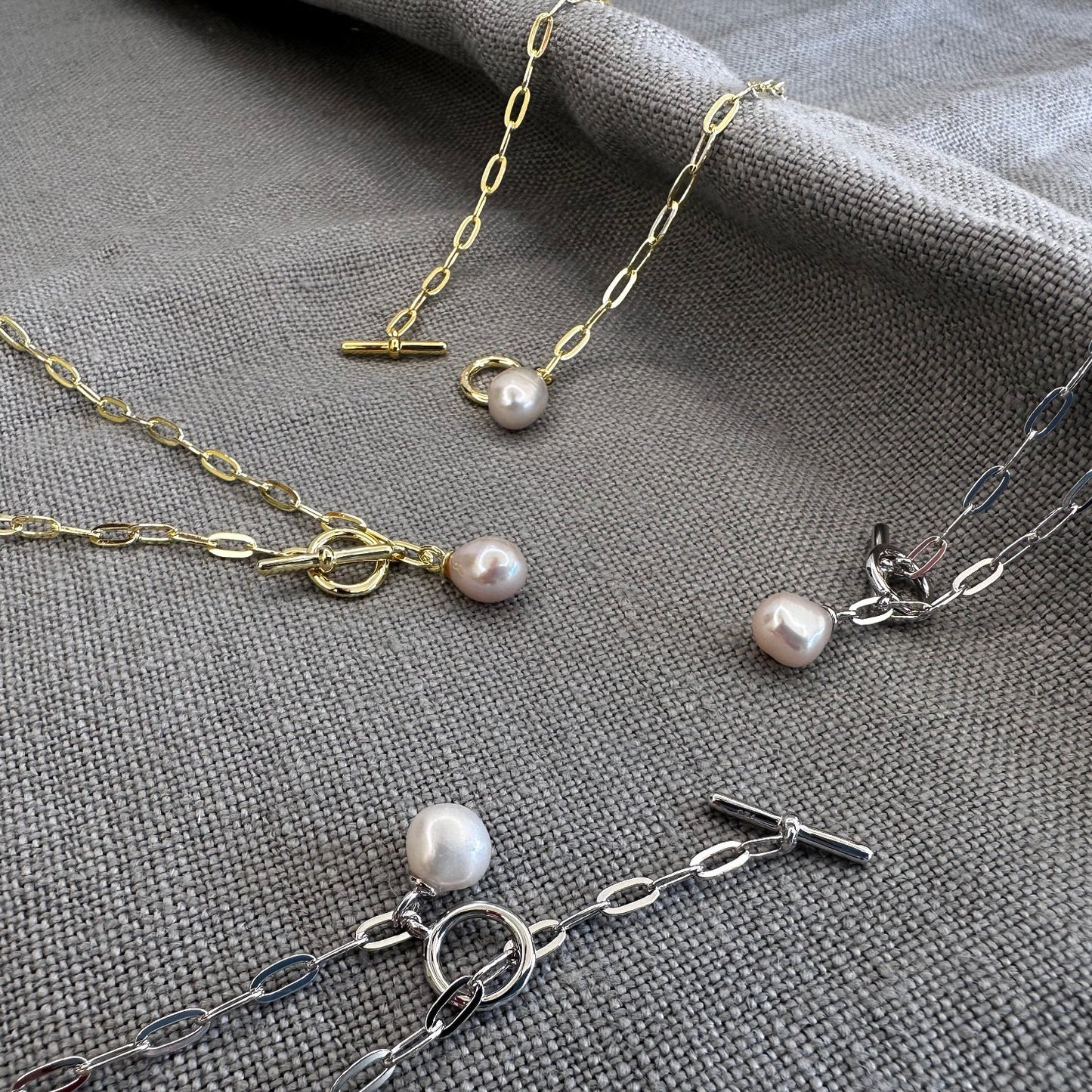 Freshwater Pearl T-Bar Necklace