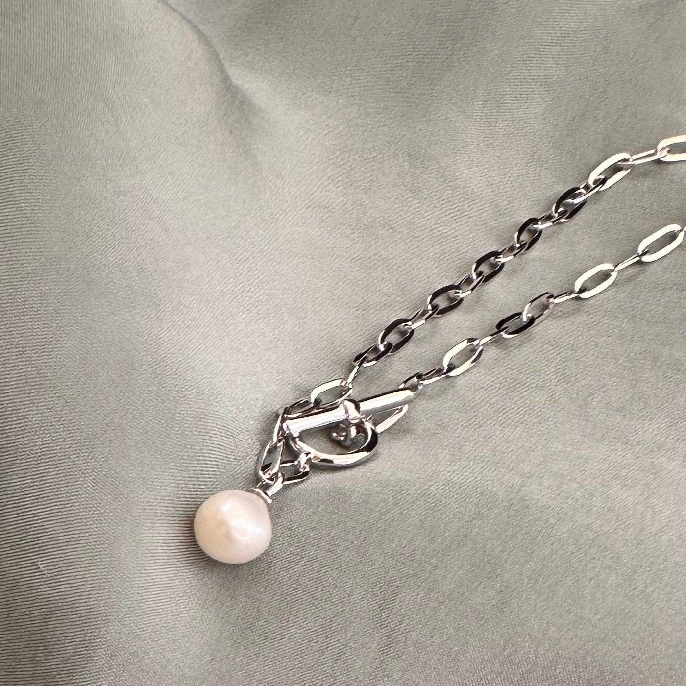Freshwater Pearl T-Bar Bracelet