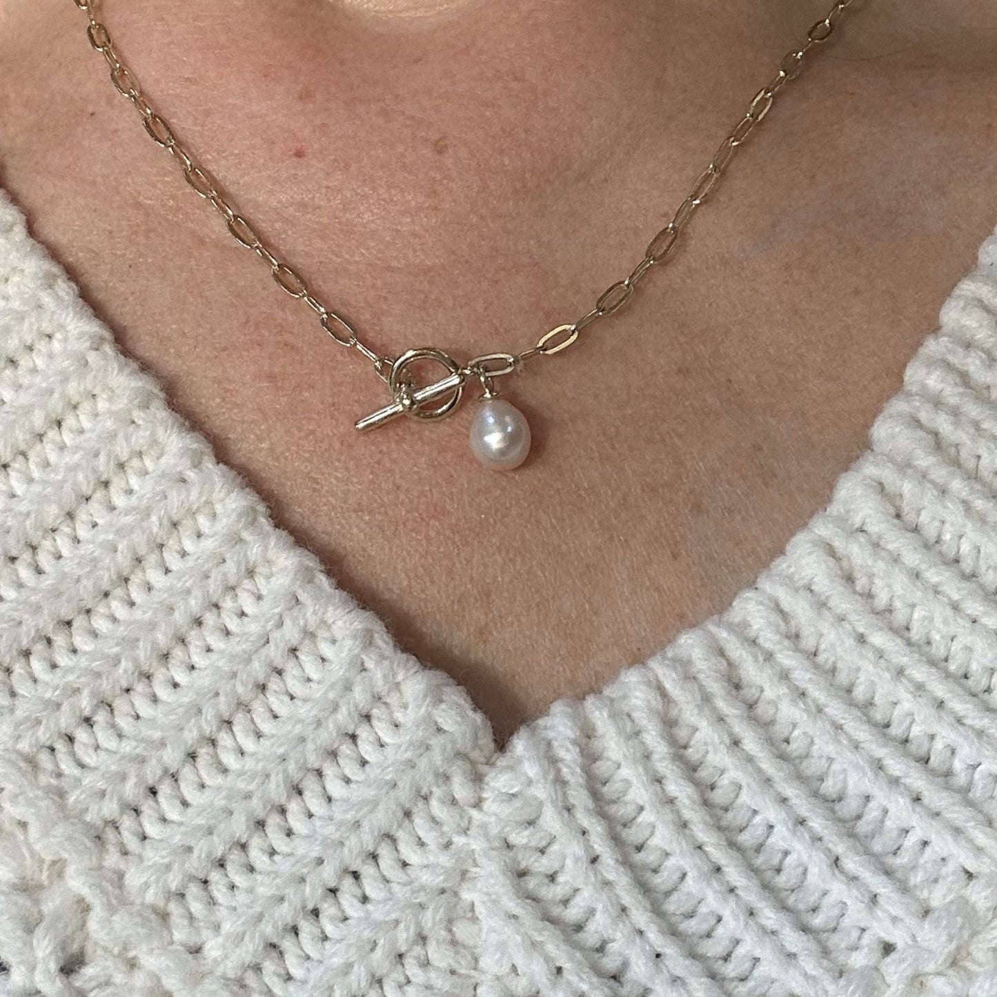 Freshwater Pearl T-Bar Necklace