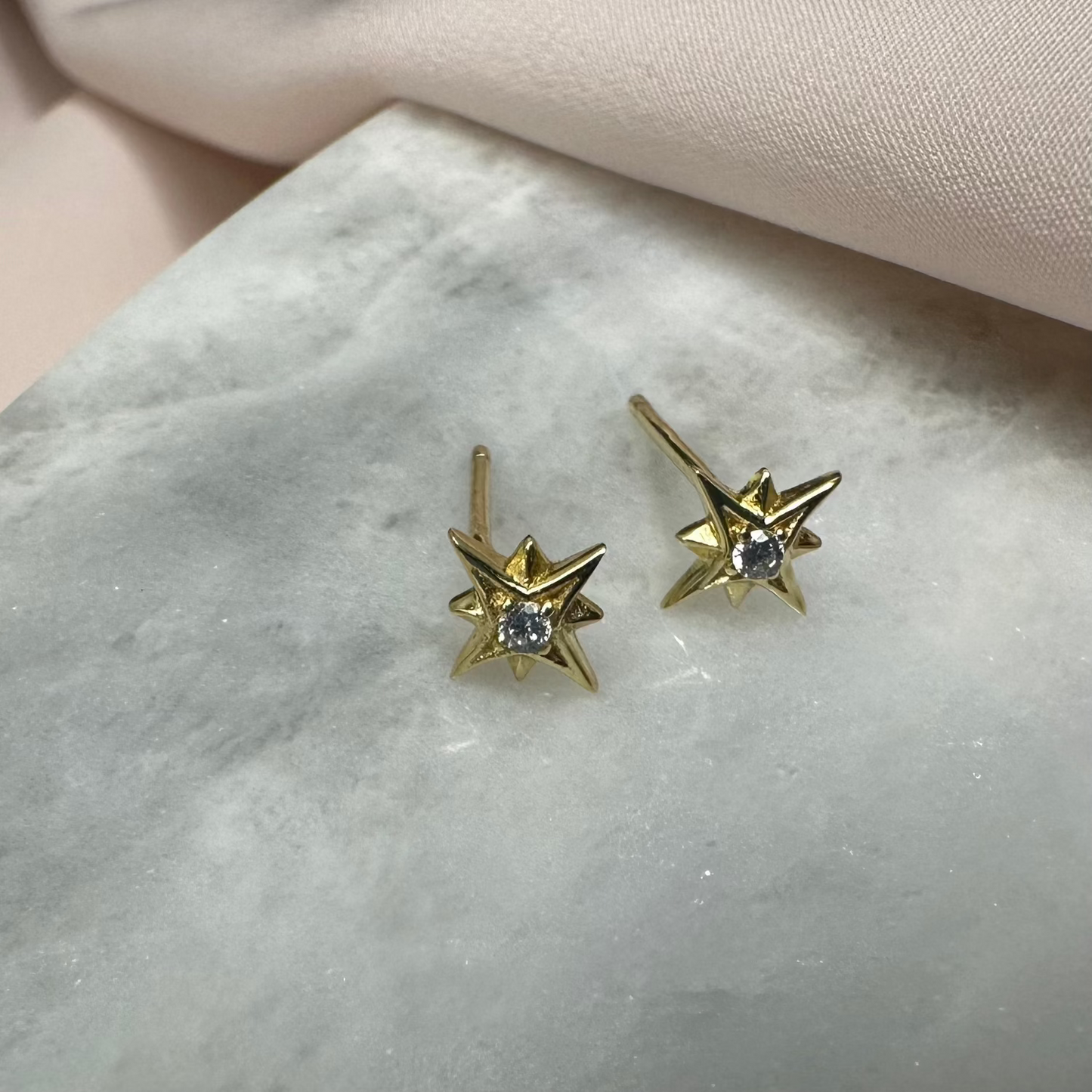 Aurae Star Stud Earring